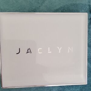 JaclynCosmetics  Highlighter Palette